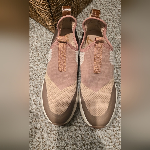 Sam Edelman slip on shoes - Picture 2 of 6
